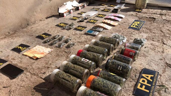 Un detenido con más de 14 mil dosis de drogas en su casa