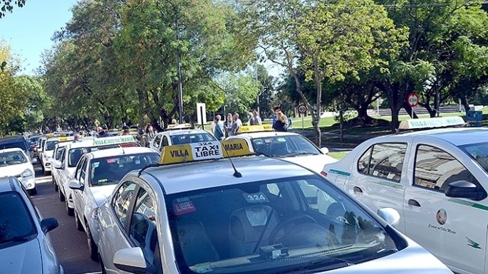 Taxis: por mayoría, aprobaron el aumento del 27% en la tarifa