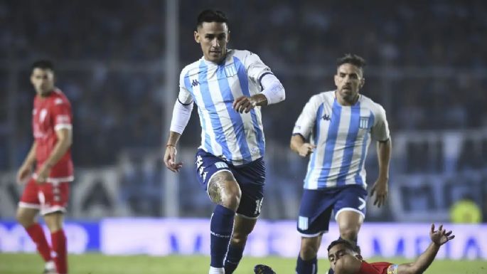 Racing debutó con triunfo sobre Ñublense: 2 a 0