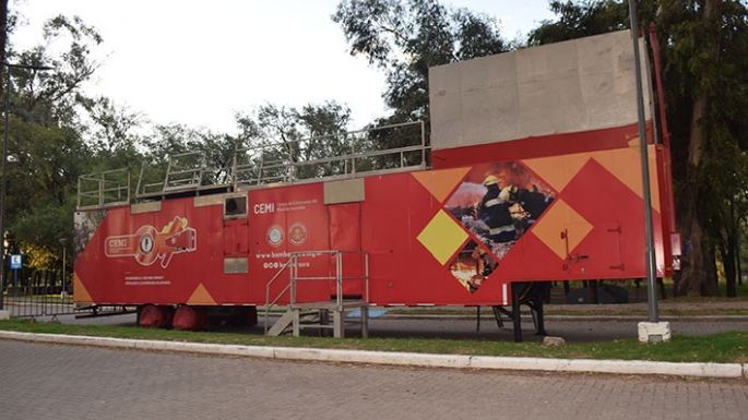 Bomberos se entrenarán en el Parque en incendios en estructura