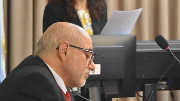 Condena en suspenso y libertad para un violento vecino de Oliva