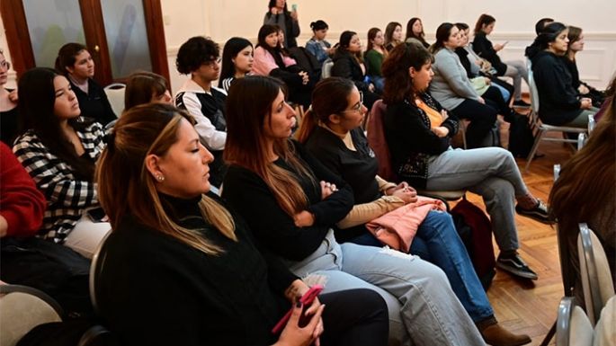 Estudiantes en la Muni