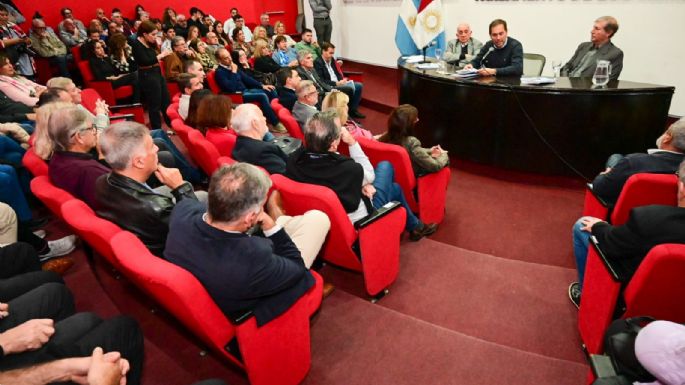 Se presentó el libro "Carlos Emilio Pizzorno Intendente Municipal de Villa María"