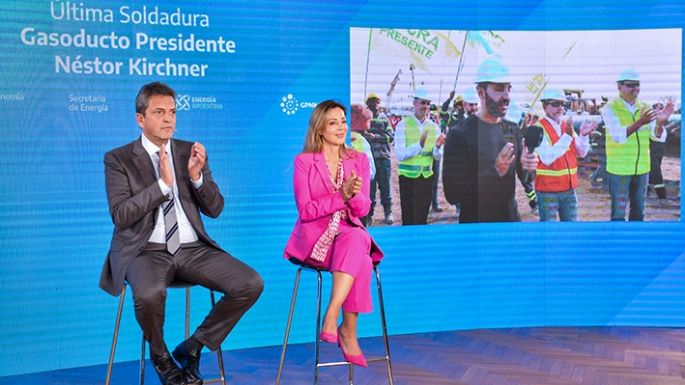 La última soldadura, un gran avance en la  construcción del Gasoducto Néstor Kirchner
