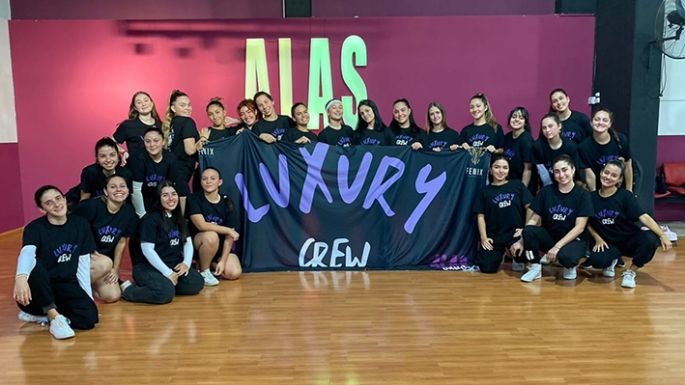 La academia local Alas competirá  en Brasil con una coreografía
