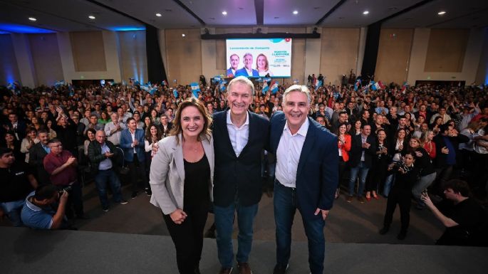 Tres nuevos dirigentes renunciaron al PRO y expresan su apoyo a Martín Llaryora