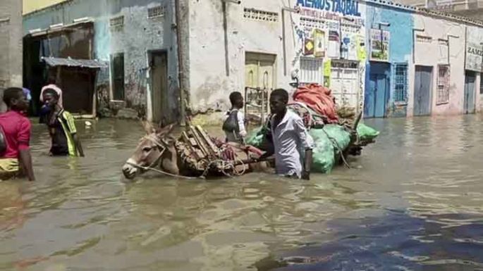Al menos 22 muertos y 450 mil afectados por las inundaciones