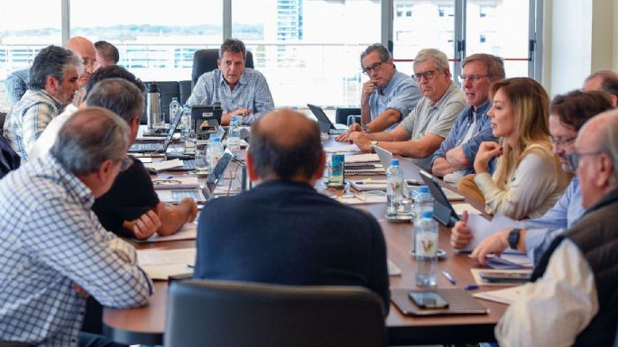 Suben la tasa de interés y reducen el costo de refinanciar deudas