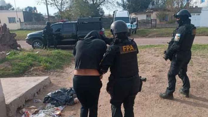 Una mujer repartía drogas junto a su bebé de 1 año