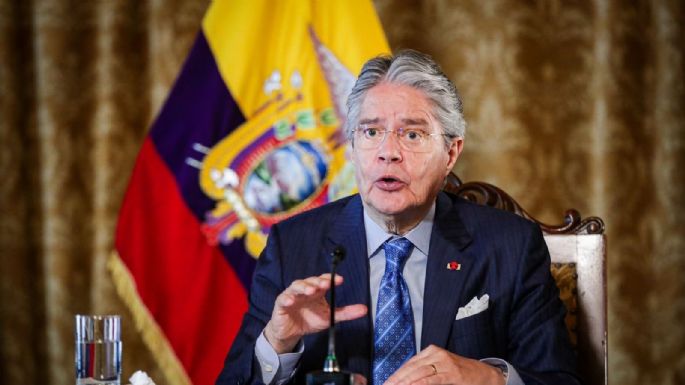 El presidente de Ecuador disolvió el Parlamento y pidió el adelantamiento de las elecciones