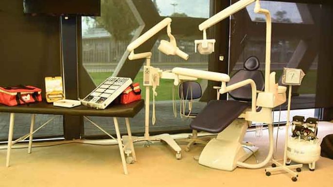 La Provincia entregó fondos para obras y equipamiento sanitario a 35 localidades