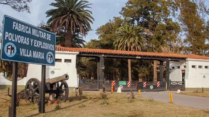 A las puertas de la Fábrica