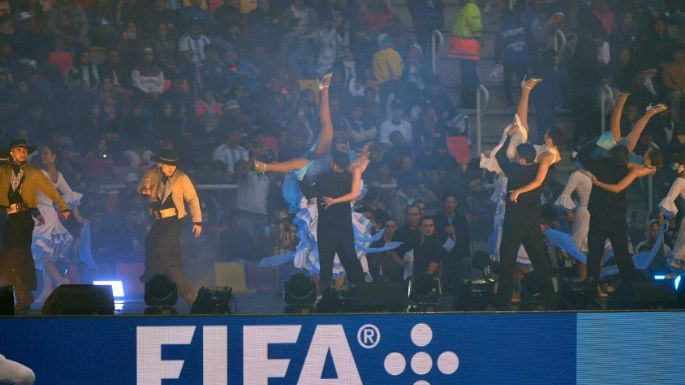 La ceremonia de apertura fue una fiesta de folklore, tango, banderas y fútbol