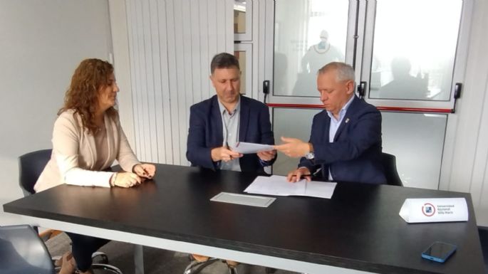 Firmaron convenio para actividades conjuntas entre la UNVM y el Concejo