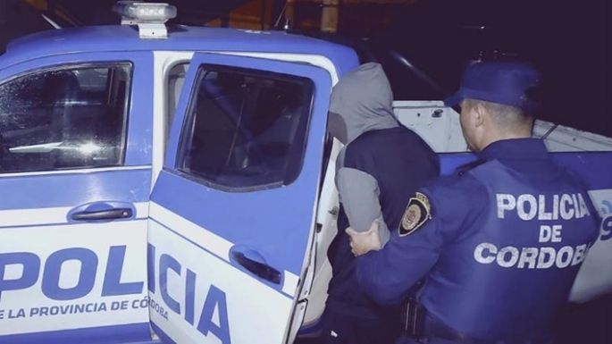 Agredió a su expareja durante la madrugada