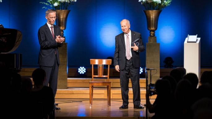 El matemático argentino Luis Caffarelli recibió el Premio Abel en Oslo