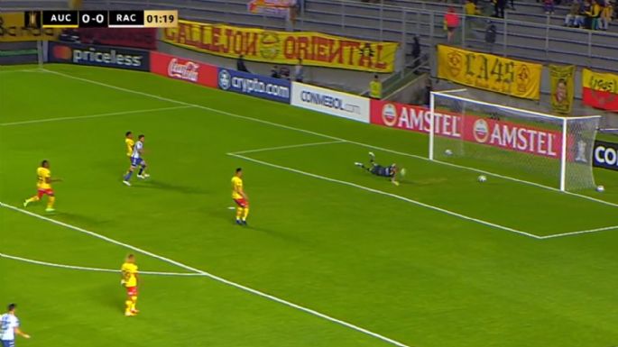 Racing le está ganando a Aucas en la altura de Quito