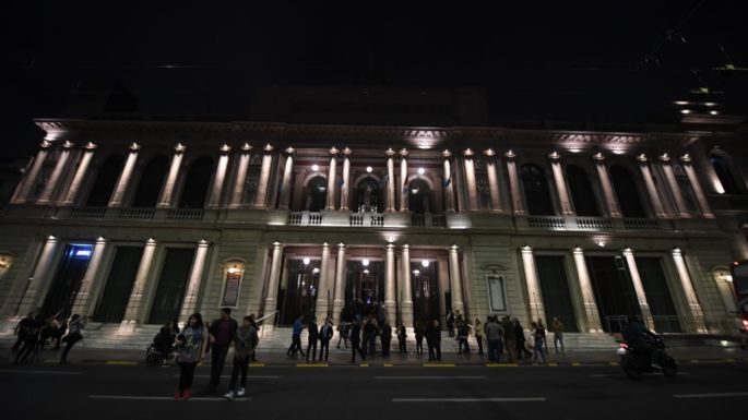 La Provincia celebró la Velada Patria Protocolar en la víspera del 25 de Mayo
