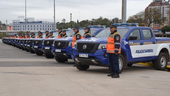 La Policía Caminera recibió 20 camionetas 0 Km