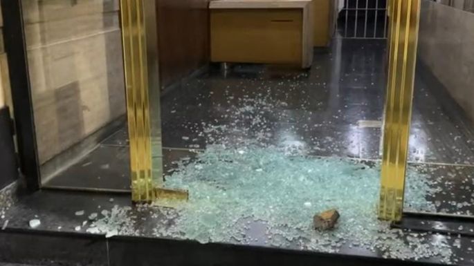 Luis D'Elía denunció que su radio sufrió un atentado