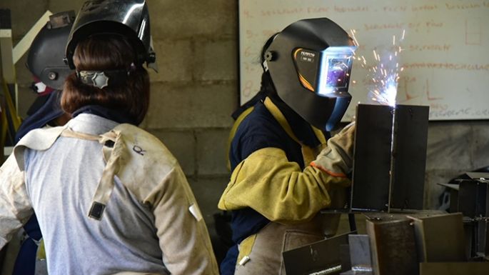 Vence hoy el plazo para inscribirse en el taller de Soldadura