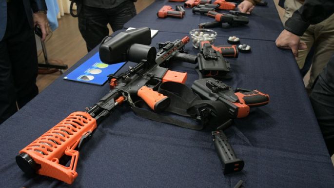 La Policía incorpora armas no letales que lanzan gas pimienta