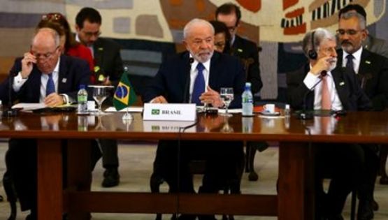 Lula propuso abandonar el dólar en el comercio regional