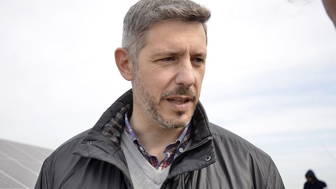 Colombano cierra campaña esta noche