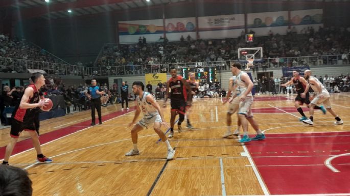 Triunfazo de Ameghino en el Salón y la serie quedó igualada