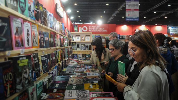 Un ciclo para el debate y libros que conmemoran los 40 años de la democracia