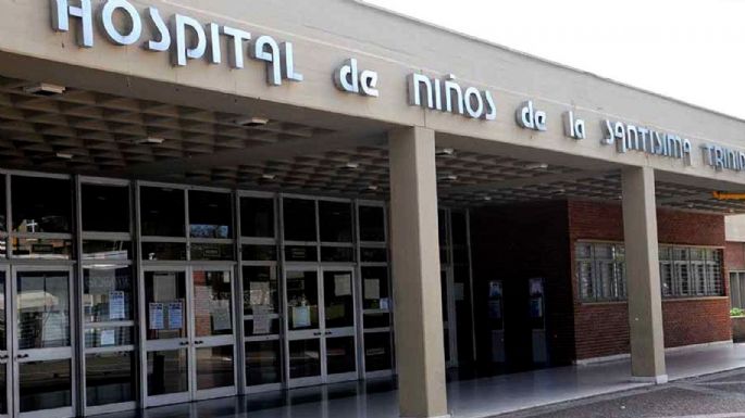Una nena fue atacada por una jauría y está grave: le tuvieron que amputar un brazo