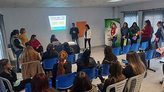 Capacitaron al personal