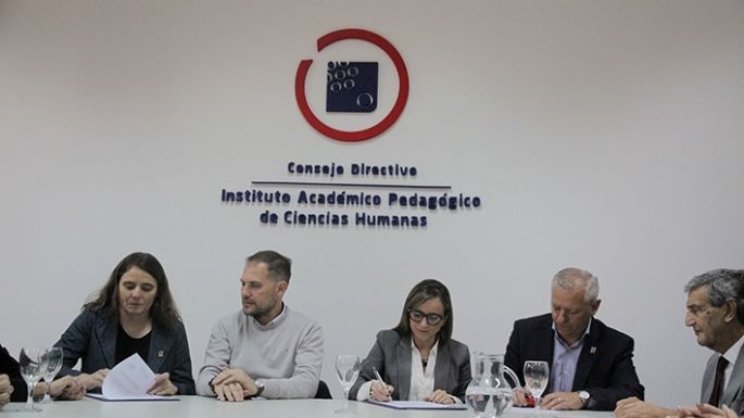 Estudiantes de carreras de salud harán prácticas en dos hospitales