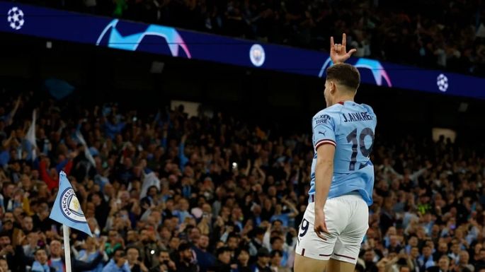 Gol de Álvarez para el City