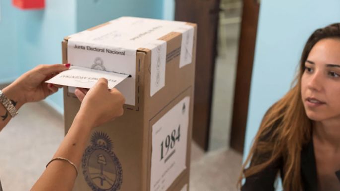 Tucumán, San Luis, Corrientes y Mendoza, a las urnas