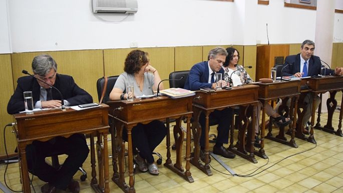 El municipio pagará la RTO de los taxis