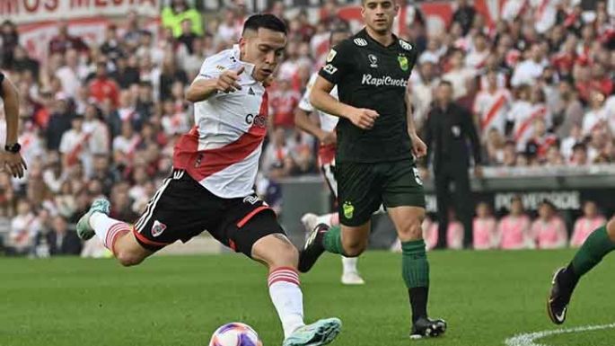 River completa su partido ante Defensa después de la tragedia
