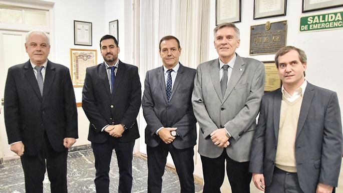 Sin fecha de elecciones, juró en el Concejo la Junta Electoral Municipal