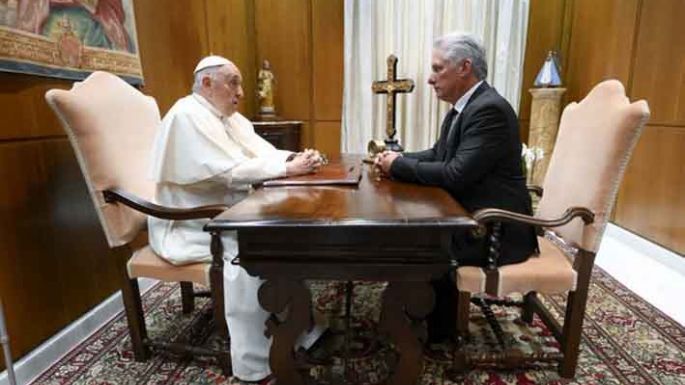 El papa recibió al presidente cubano