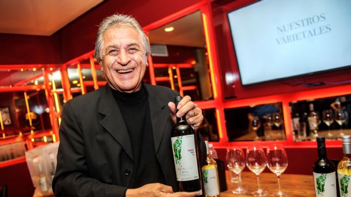 El "Pato" Fillol presentó su vino “Abrazo del Alma”