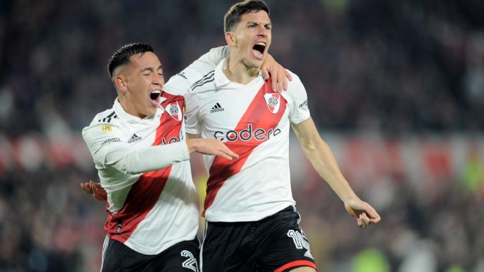 River venció a Instituto con autoridad y sacó más ventaja en la recta final