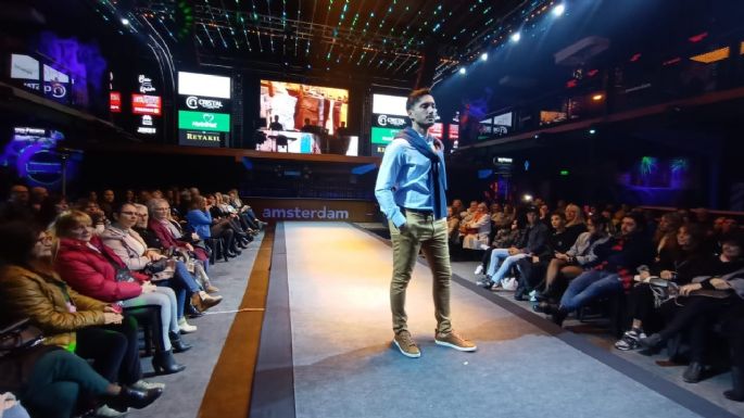 Desfile solidario a beneficio de ALPI y la Cooperadora del Pasteur