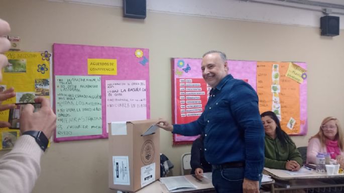 Votó Accastello: "Hay que hacer lo mismo de Córdoba en Villa María"