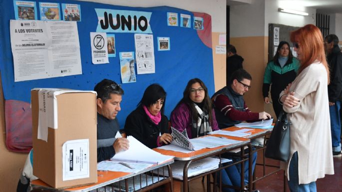Cerraron los comicios en Córdoba y se aguardan los primeros resultados