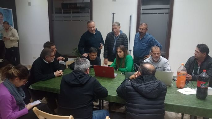 En nuestra ciudad, Luis Juez le lleva 10% de ventaja a Llaryora