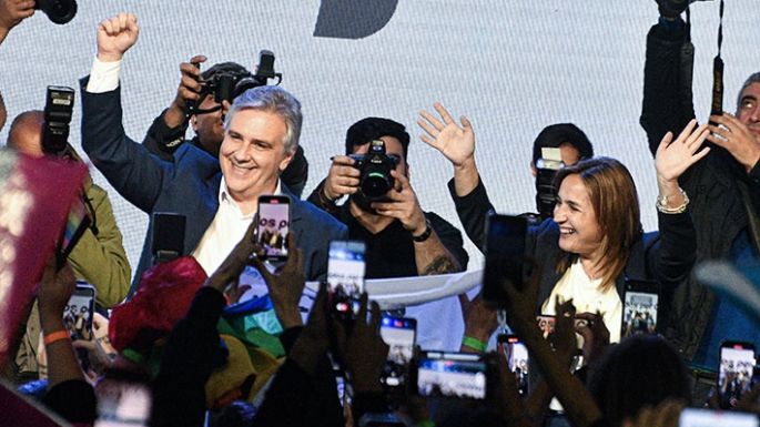 Llaryora, con un triunfo ajustado