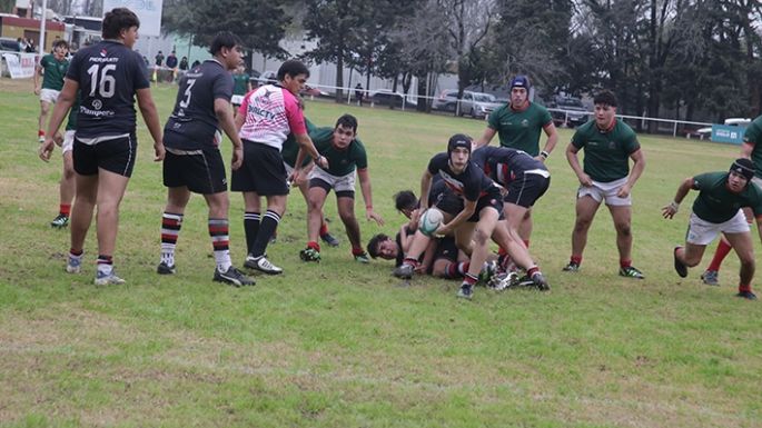 El clásico de juveniles se pintó de verde