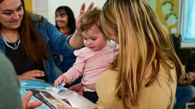 La biblioteca cuenta con 10 pequeños nuevos socios