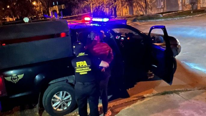 Detuvieron a una mujer y cerraron un punto de venta de drogas