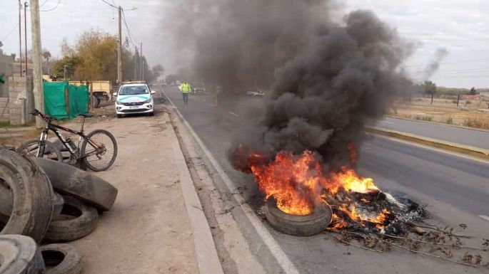 Vecinos continúan con su reclamo para evitar más accidentes en ruta 4